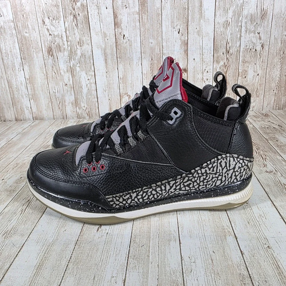 Jordan Spizike‎ Basketball Shoes Black Red Accent Sneakers Athletic Mens